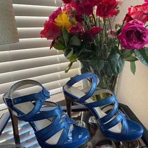 Calvin Klein nice blue heels